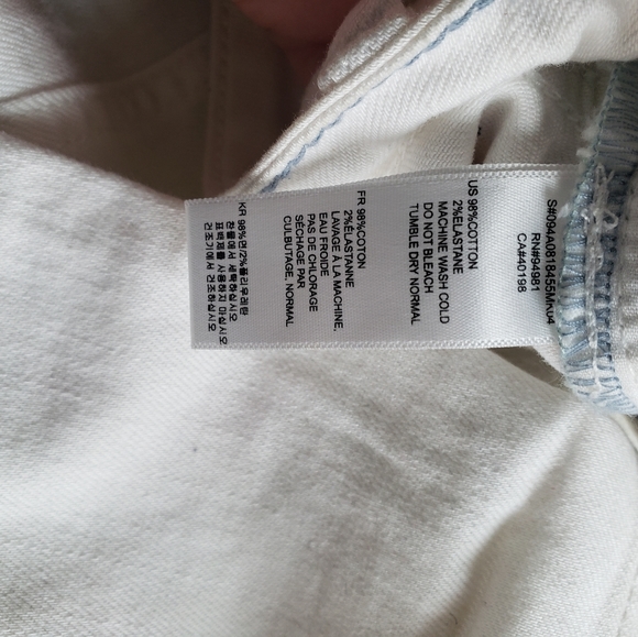 NWT Forever 21 high-waisted slim fit white distressed ripped jeans NWT - Picture 5 of 6